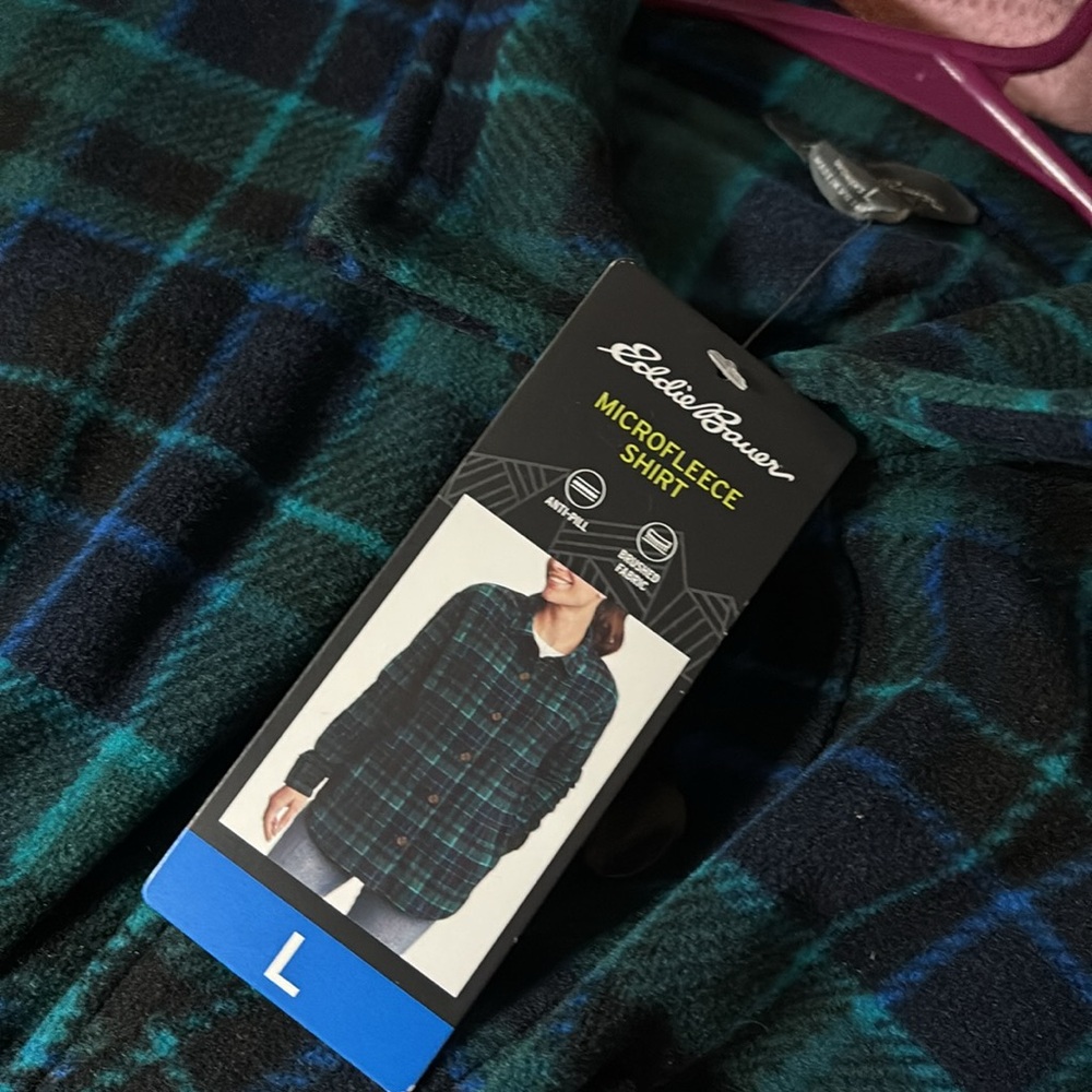 NWT Shacket - Picture 6 of 8